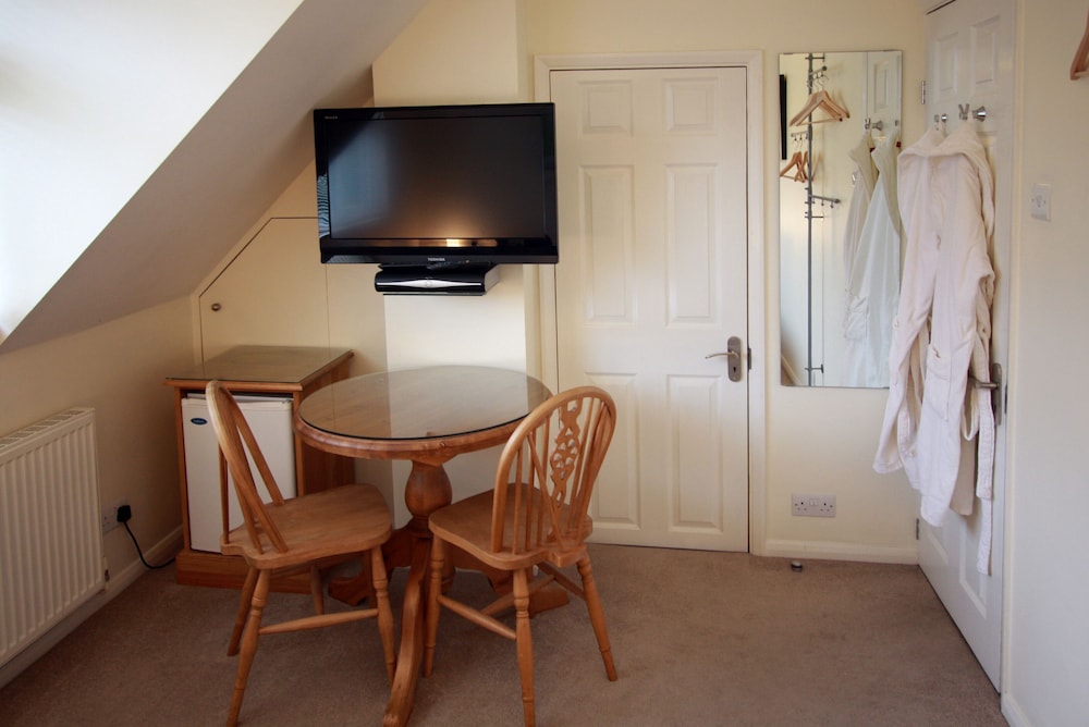 Abacus Bed and Breakfast 24/47