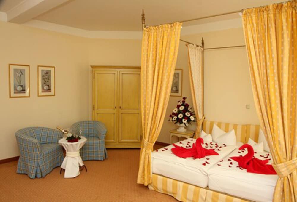 Hotel Graf von Mansfeld 15/50