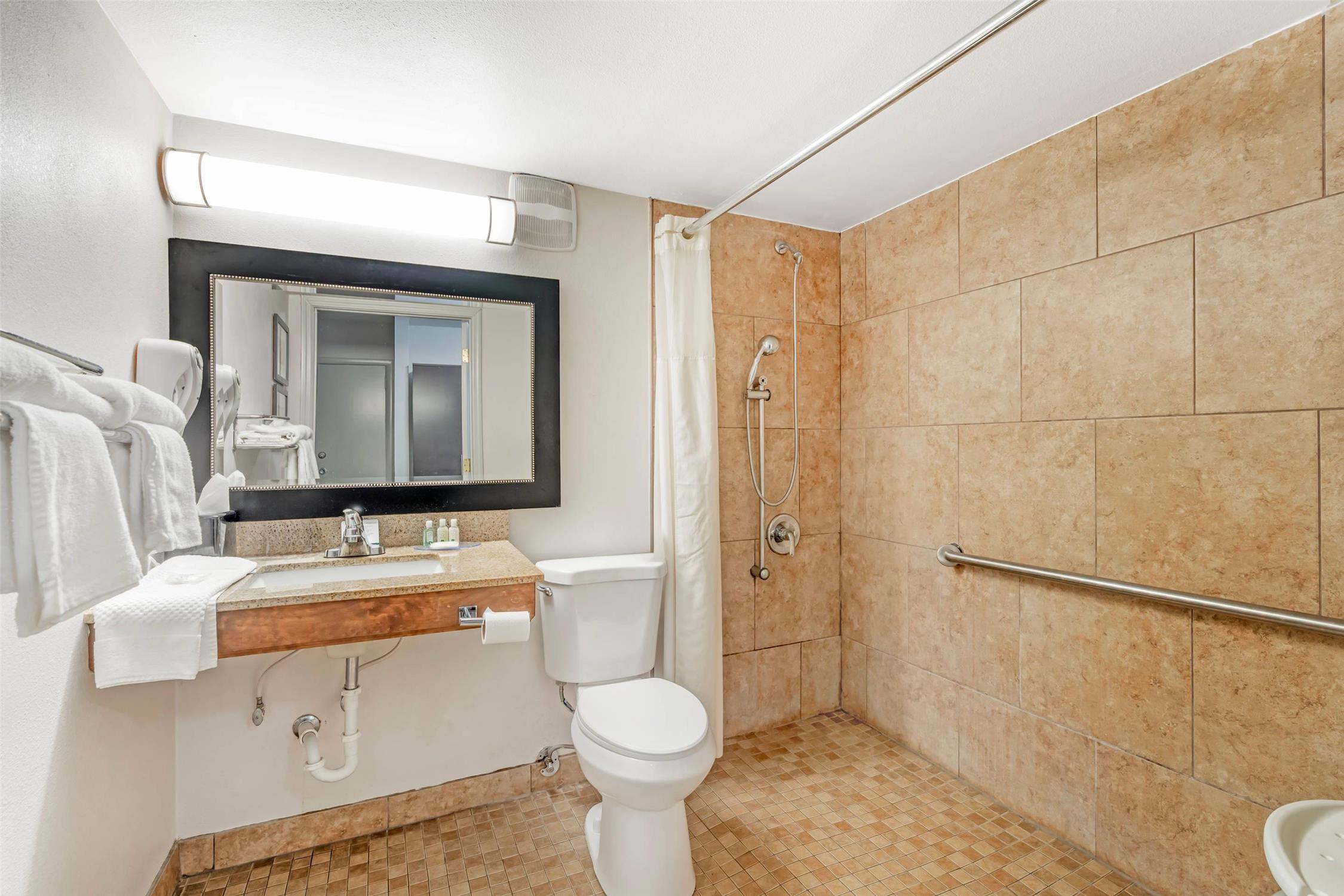 Quality Inn & Suites Chattanooga-East Ridge 28/28