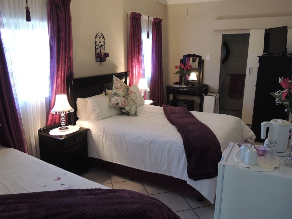 Rita Guest House 15/34