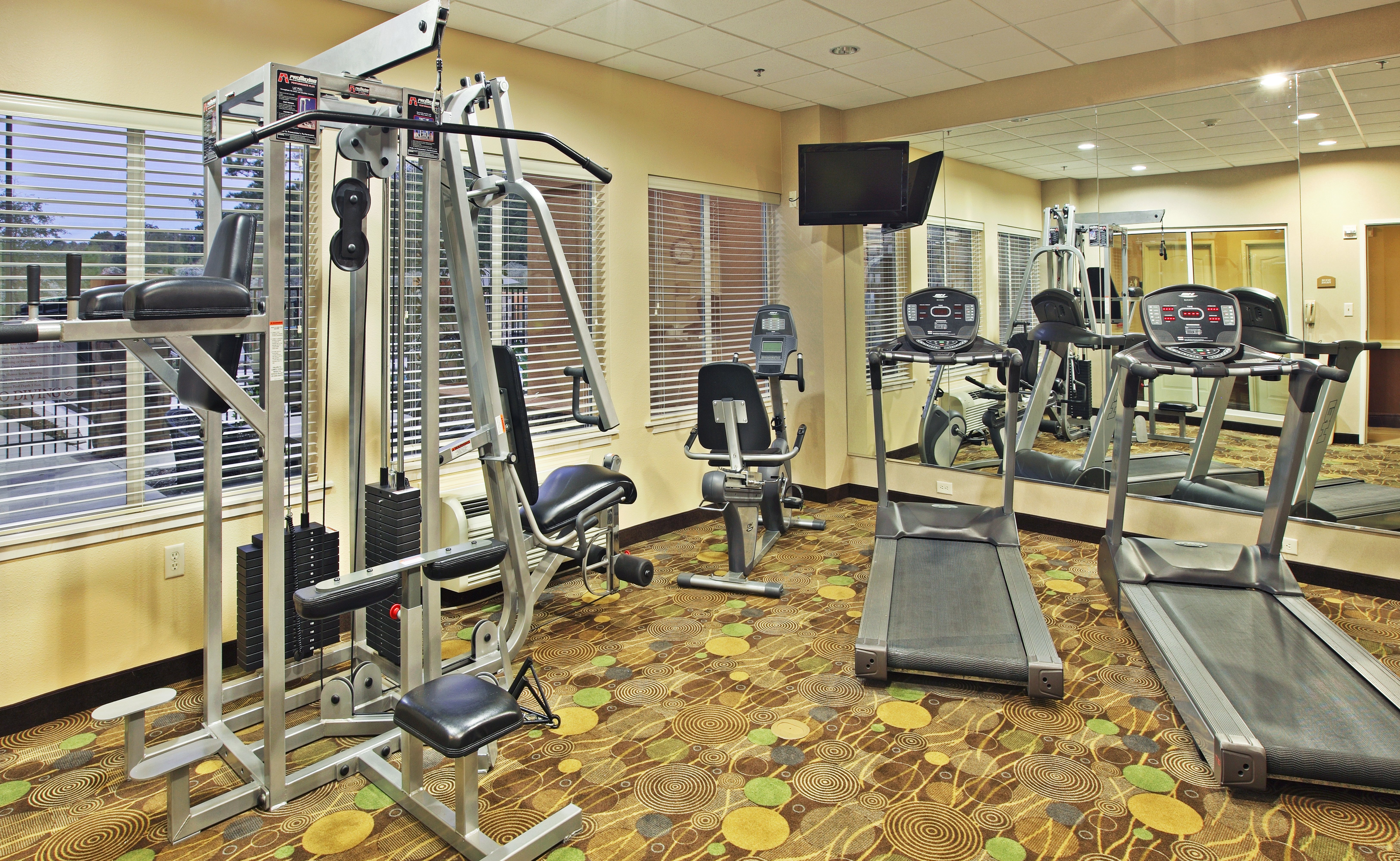 Holiday Inn Express Hotel And Suites Marshall 24/38