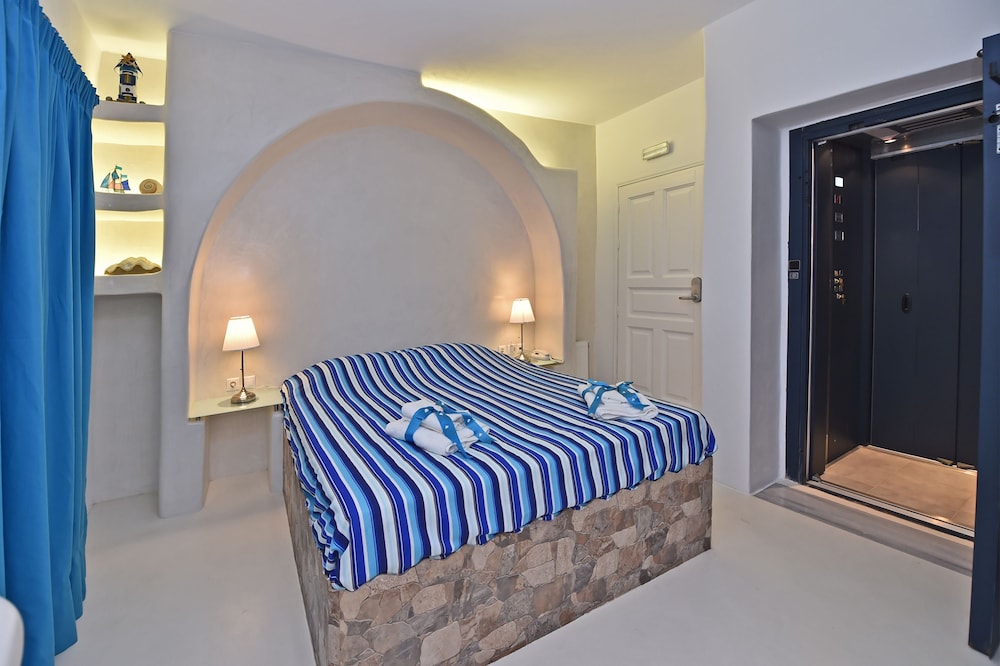 Tinos Aqua Palazzo 31/71