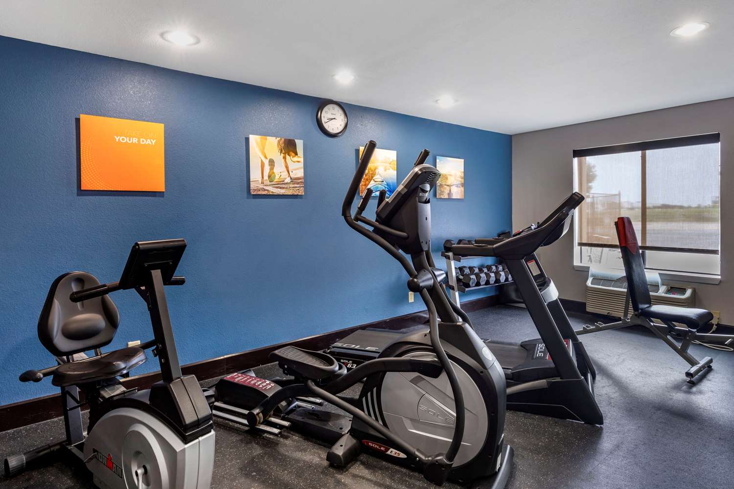 Comfort Inn Suites Mansfield 10/18