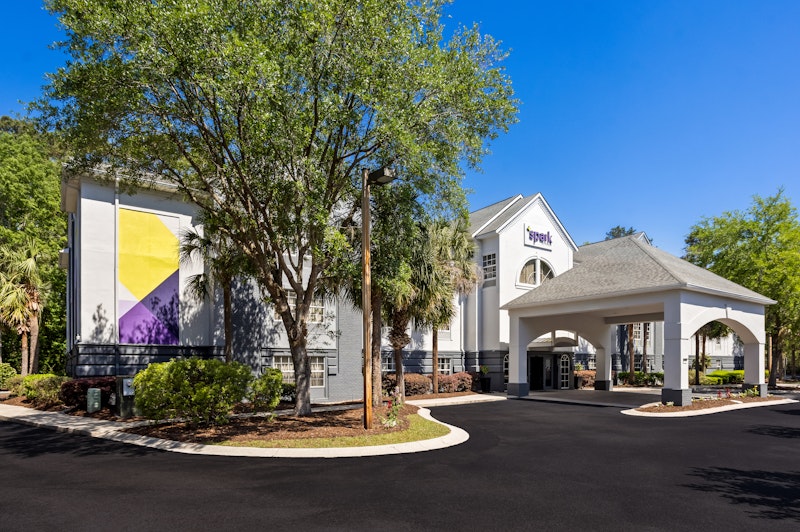 Spark by Hilton Bluffton Hilton Head Island 36/38