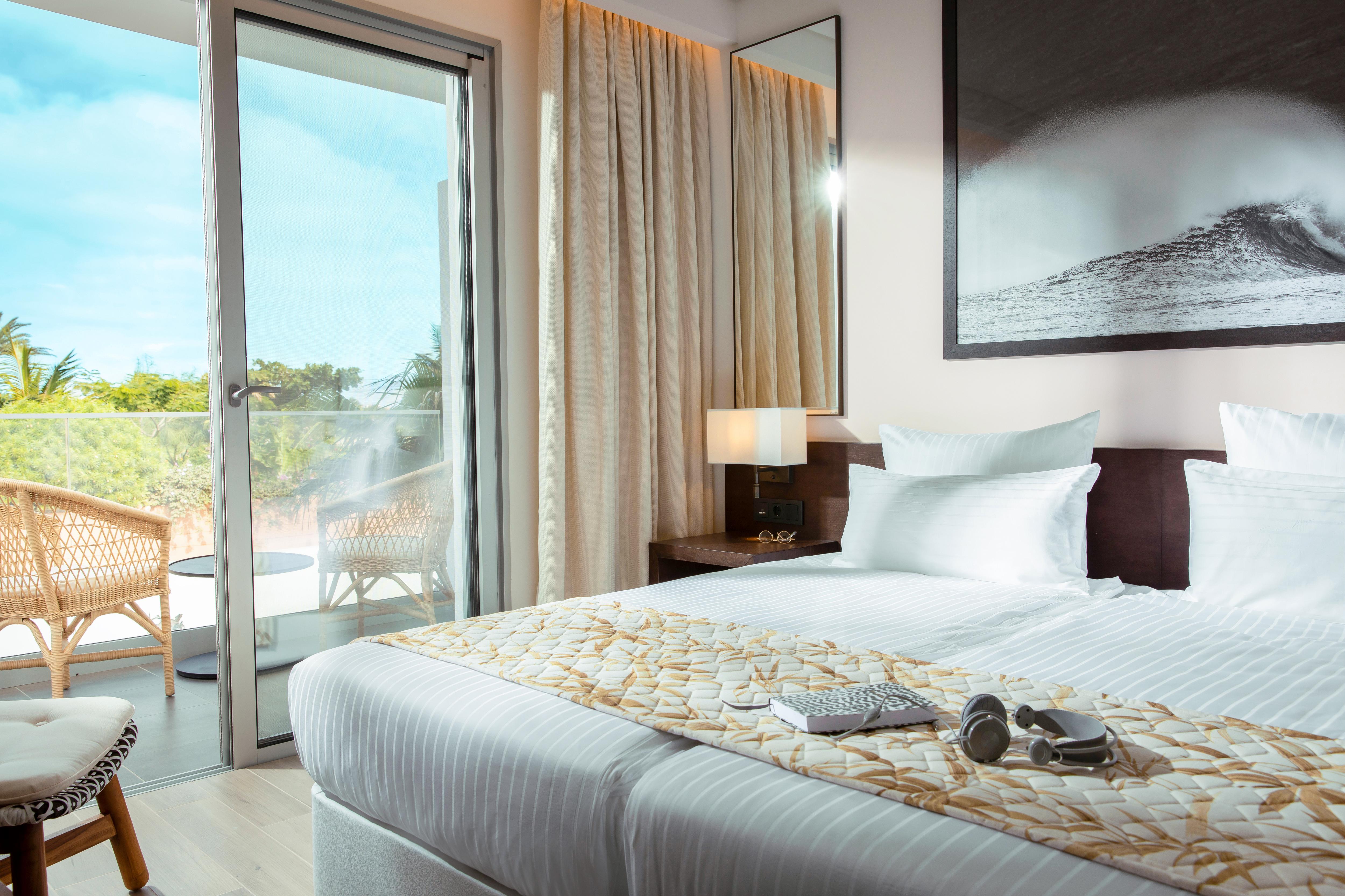 Standard, Double Bed, Garden View, Balcony or Terrace