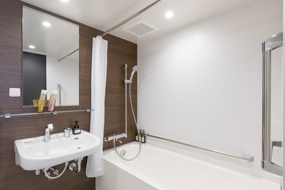 M's Hotel Sanjo Omiya 44/47