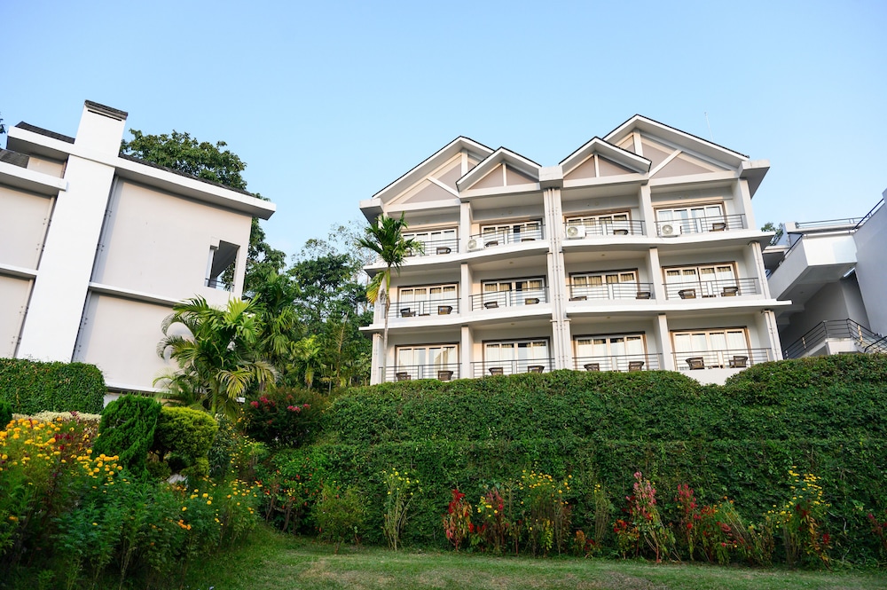 Sinclairs Retreat Kalimpong 6/63