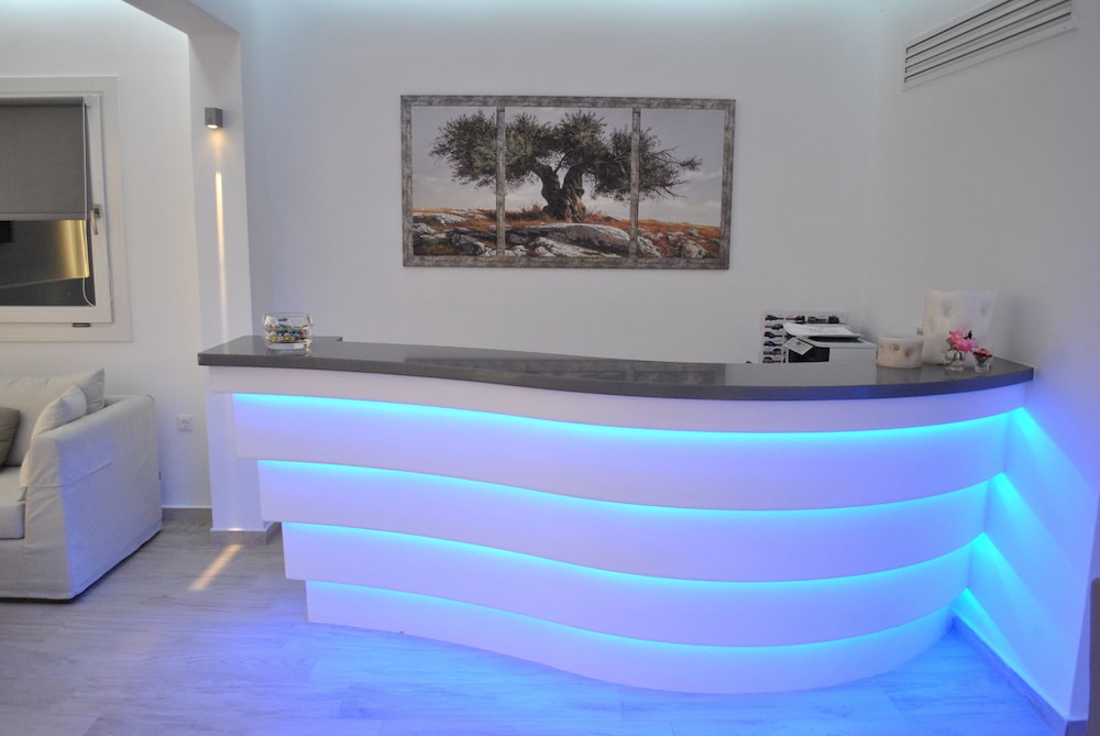 PETINAROS HOTEL 6/69