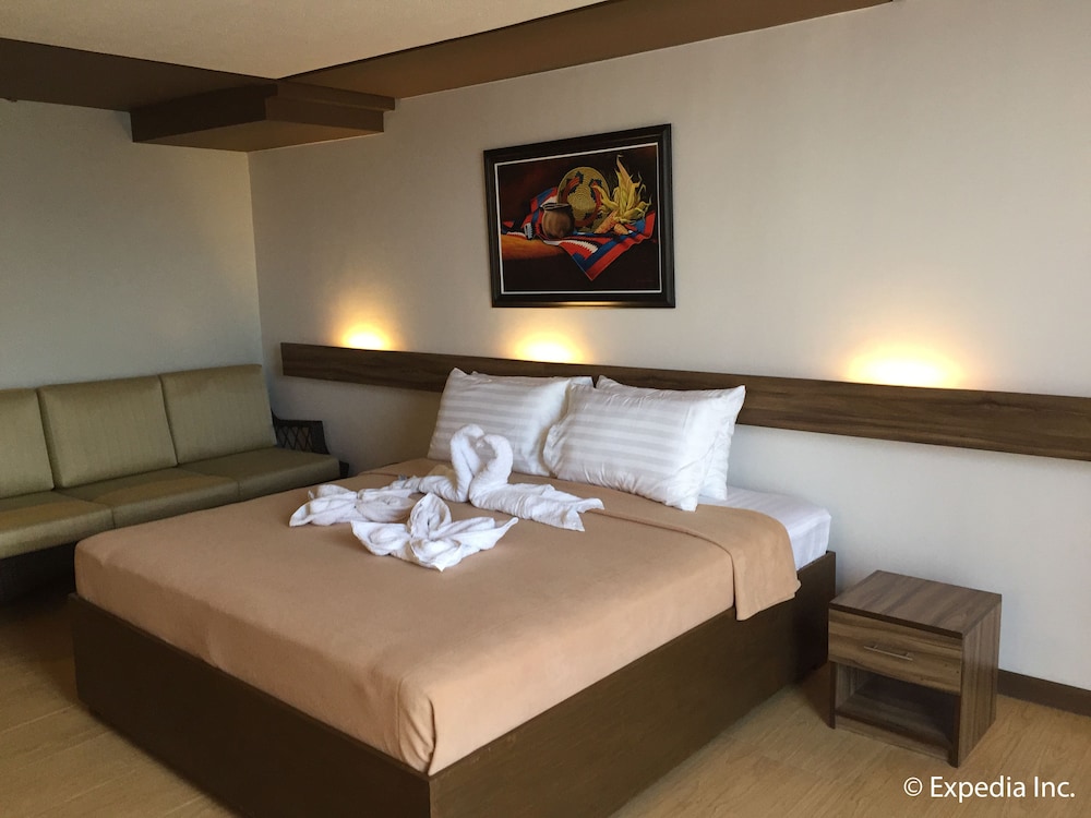 Leope Hotel 14/45
