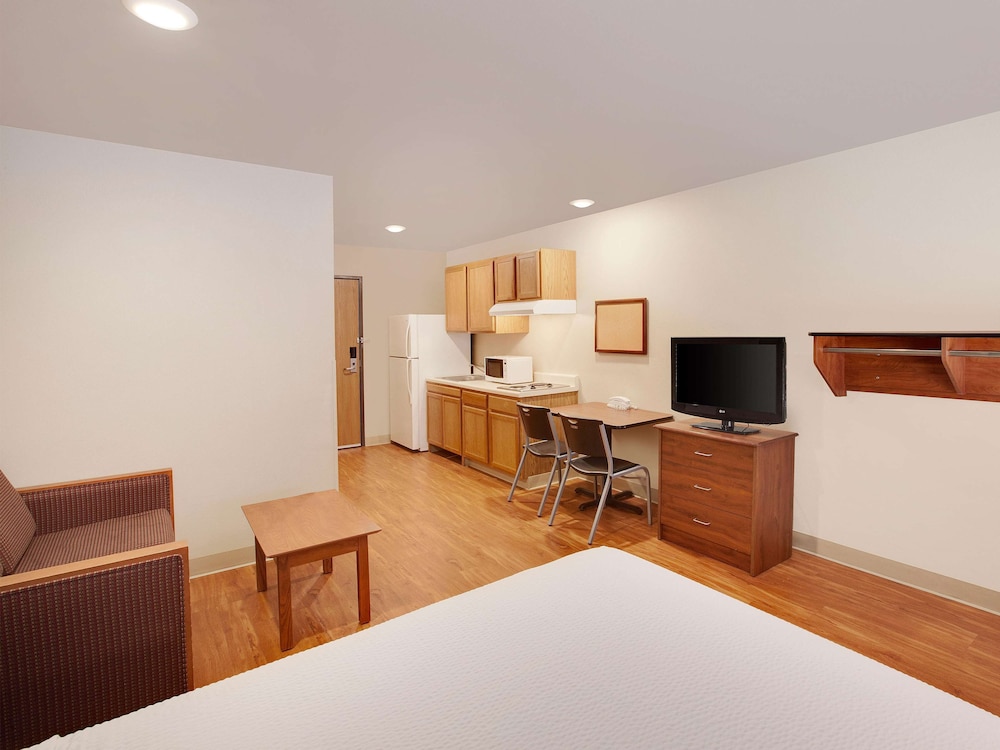 Extended Stay America Select Suites Lubbock West 20/41