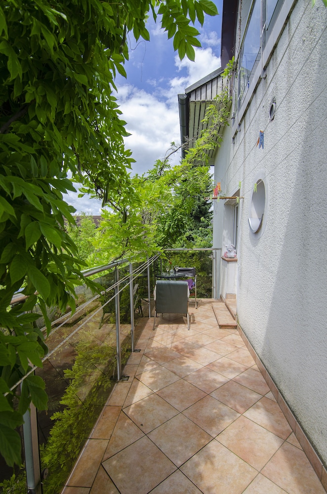 Family Guesthouse GreenSLO 44/50