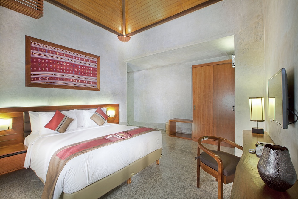2 BEDROOMS, VILLA, PRIVATE POOL