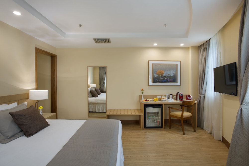 SUPERIOR, EXECUTIVE, DOUBLE BED