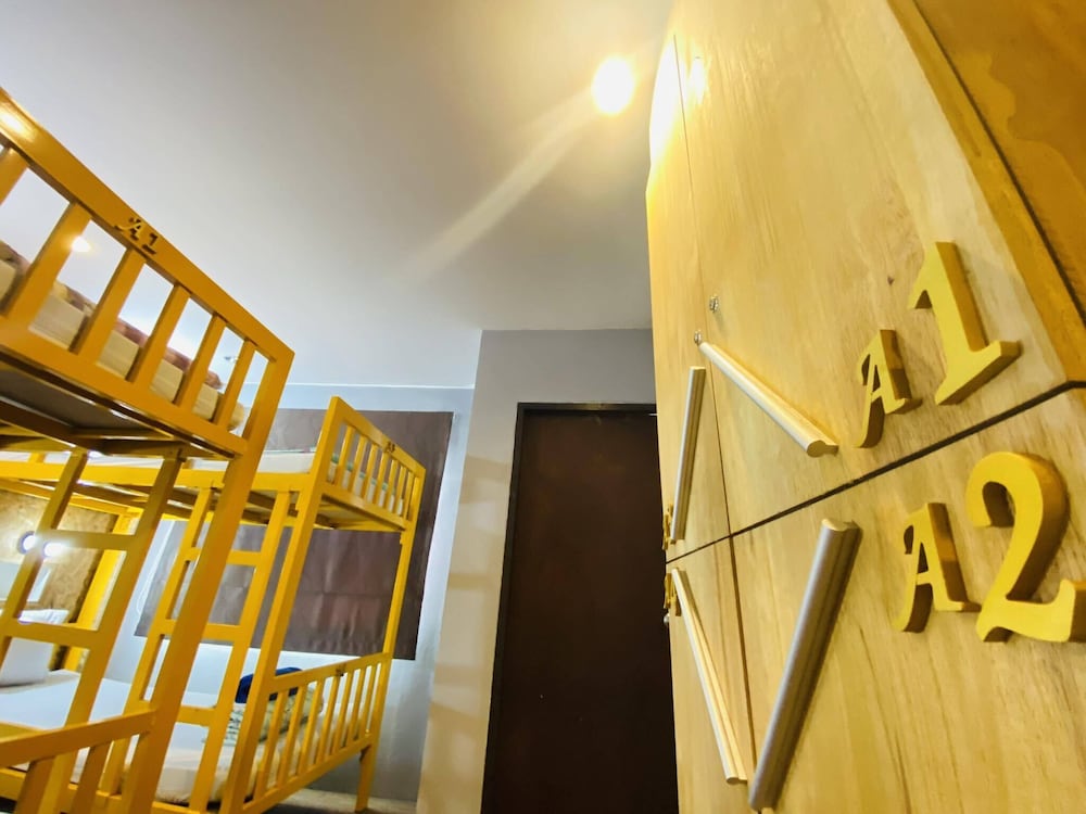 Frutta Hostel - Adults Only 40/48