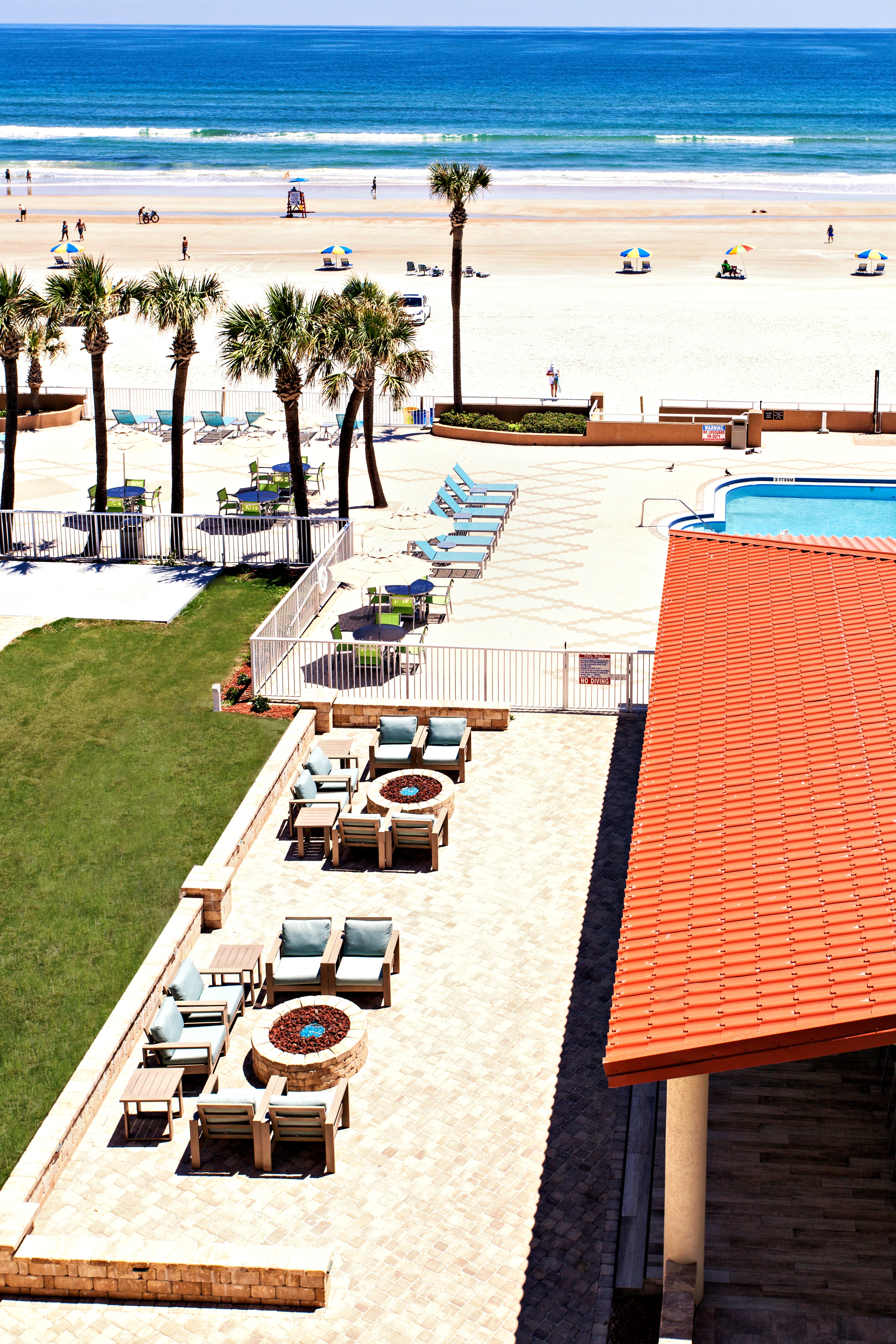 Holiday Inn Hotel And Suites Daytona Beach On the Ocean 44/50