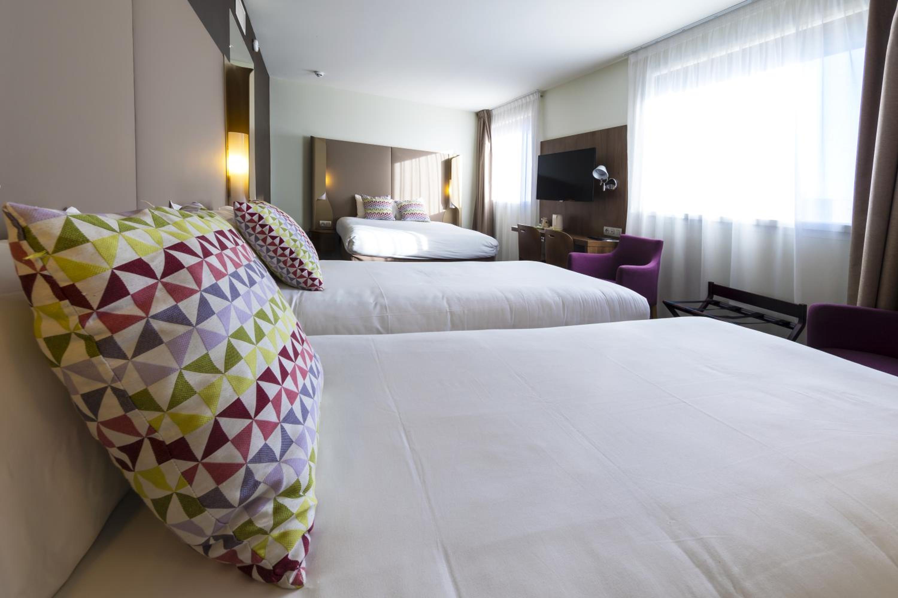 Next Generation, Double and Twin Beds