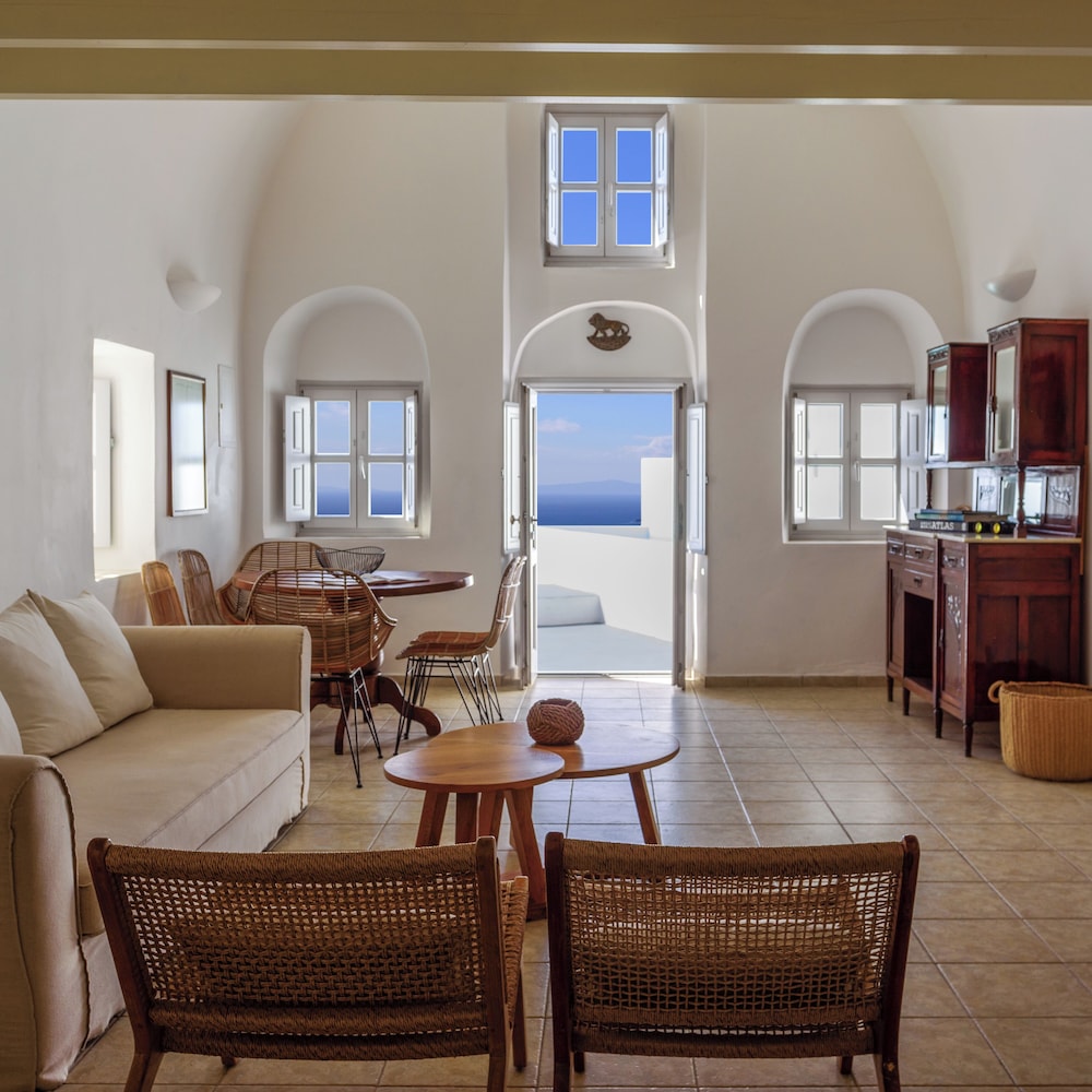 Revelis Villa & Canava 28/50