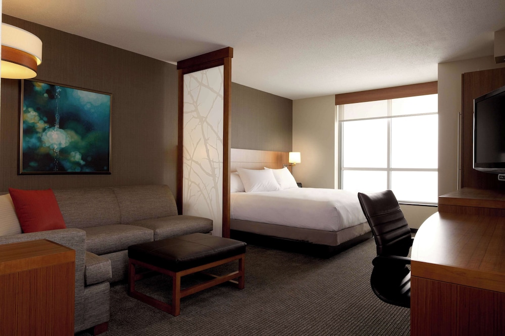 Hyatt Place DFW 6/63