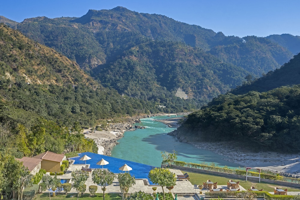 Aloha On The Ganges 40/50