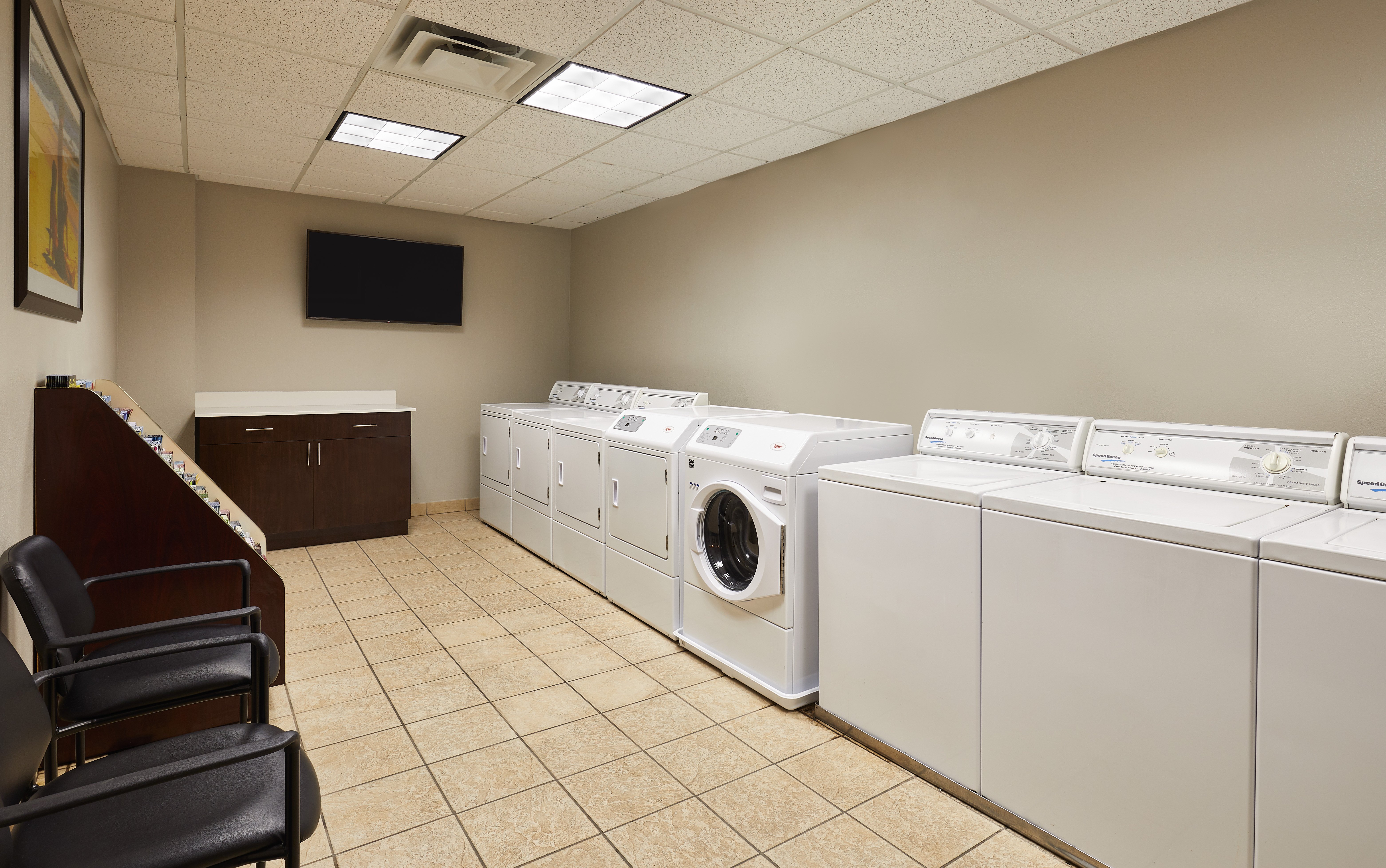 Staybridge Suites Orlando Airport South 22/28