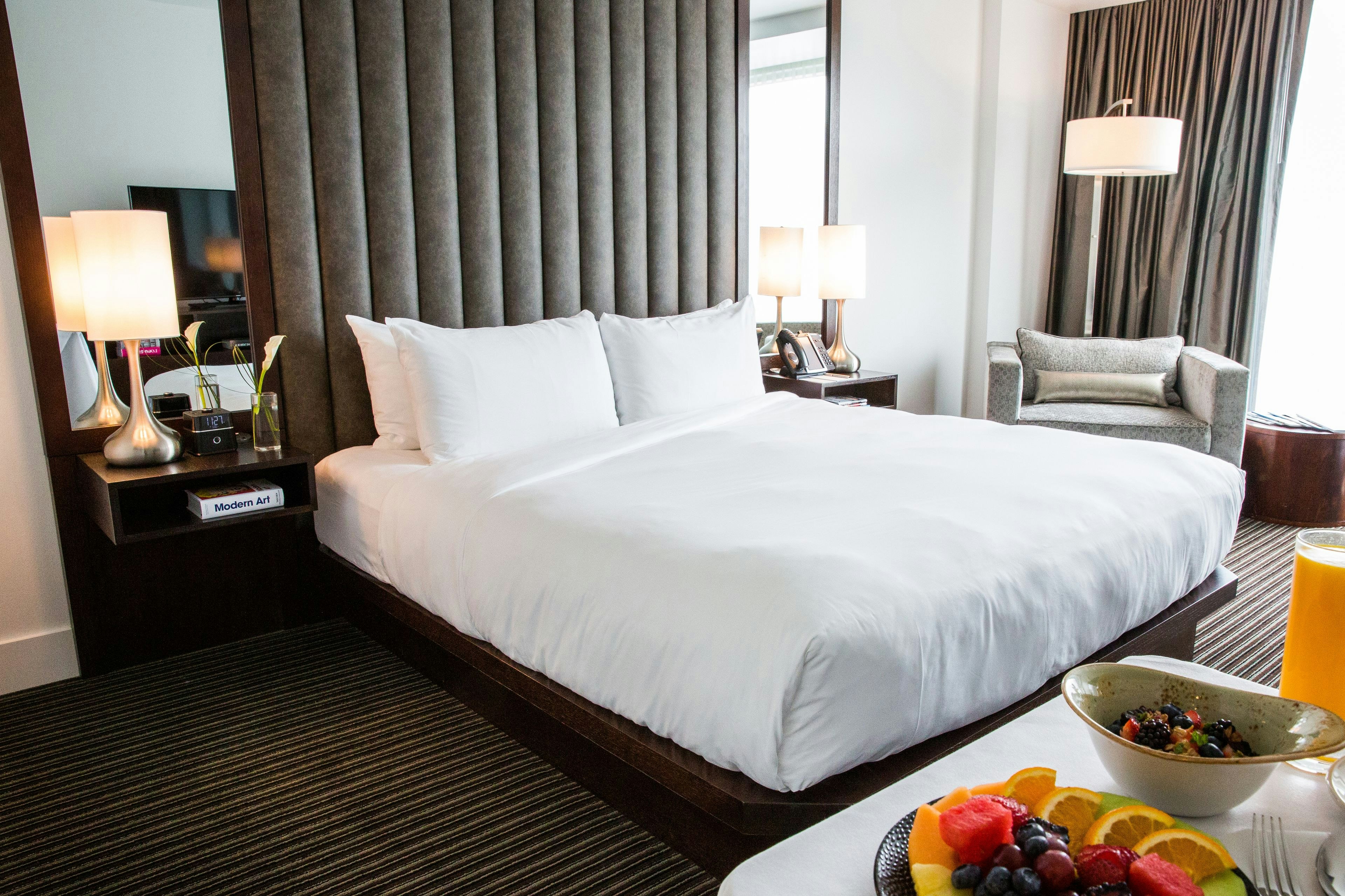 Graduate by Hilton Dallas 11/50