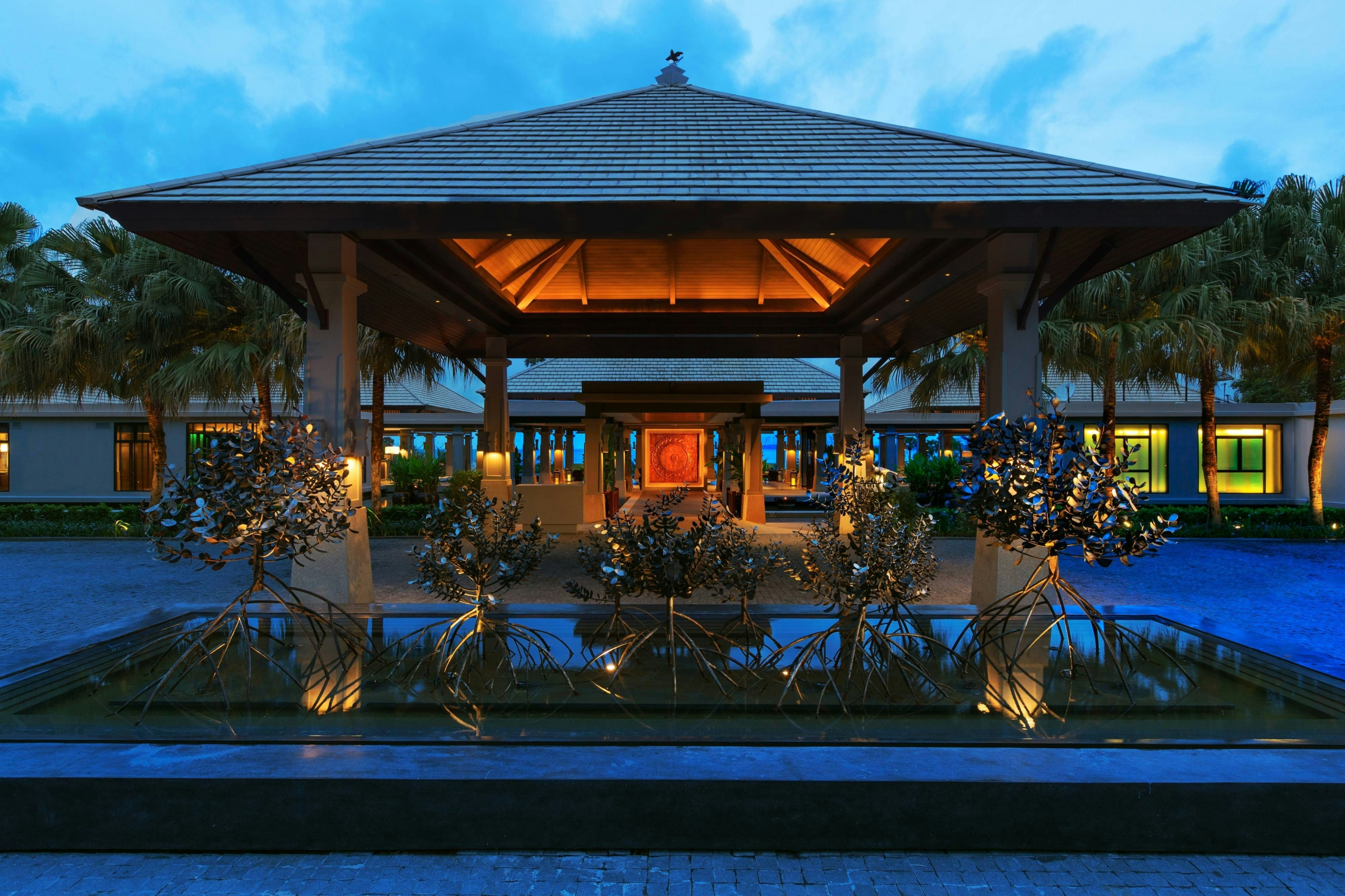 PHUKET MARRIOTT RESORT & SPA, NAI YANG BEACH in Sa Khu