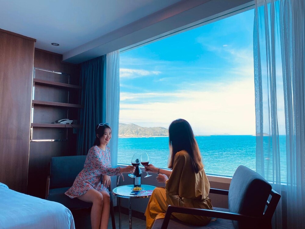 Truong Hotel 40/67