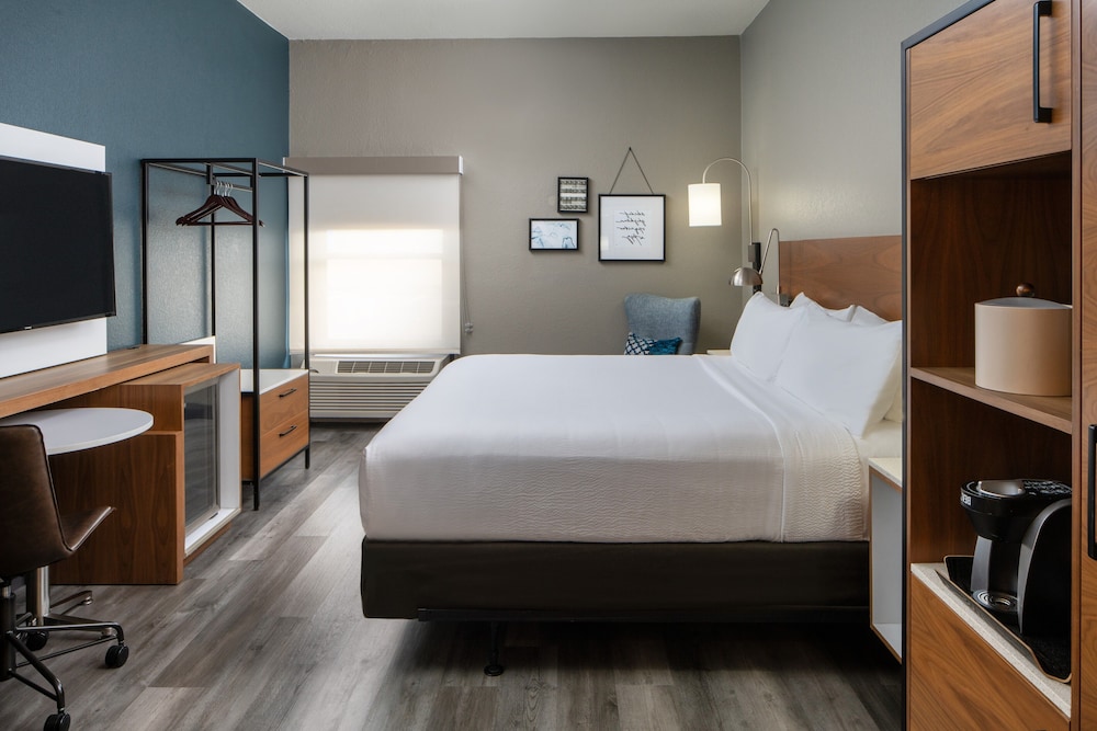 Four Points by Sheraton Alexandria 14/50