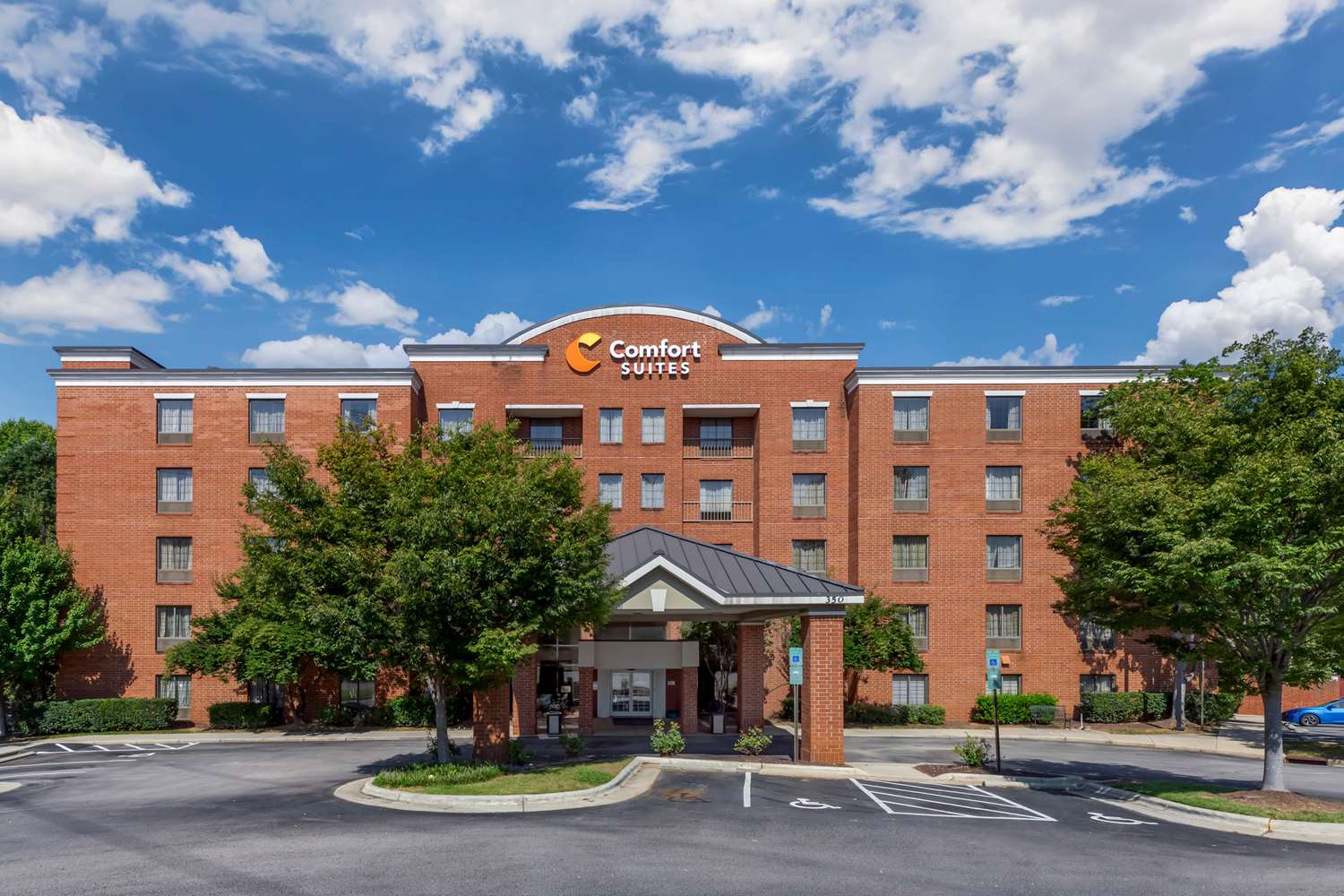 Comfort Suites Regency Park 31/34