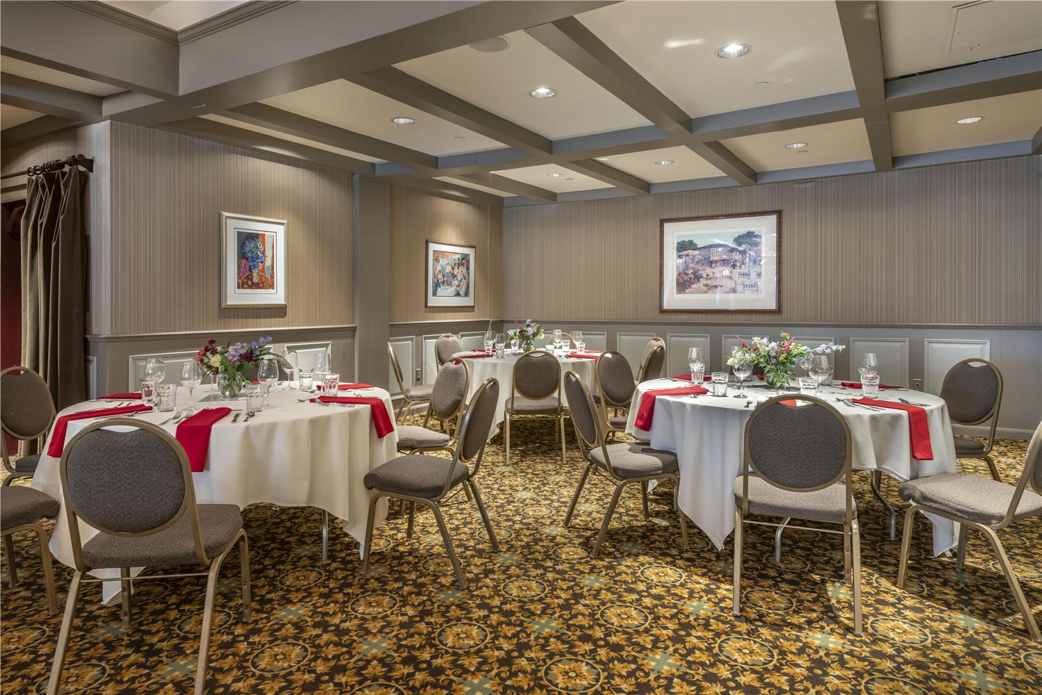 Best Western Plus the Normandy Inn Suites 31/31