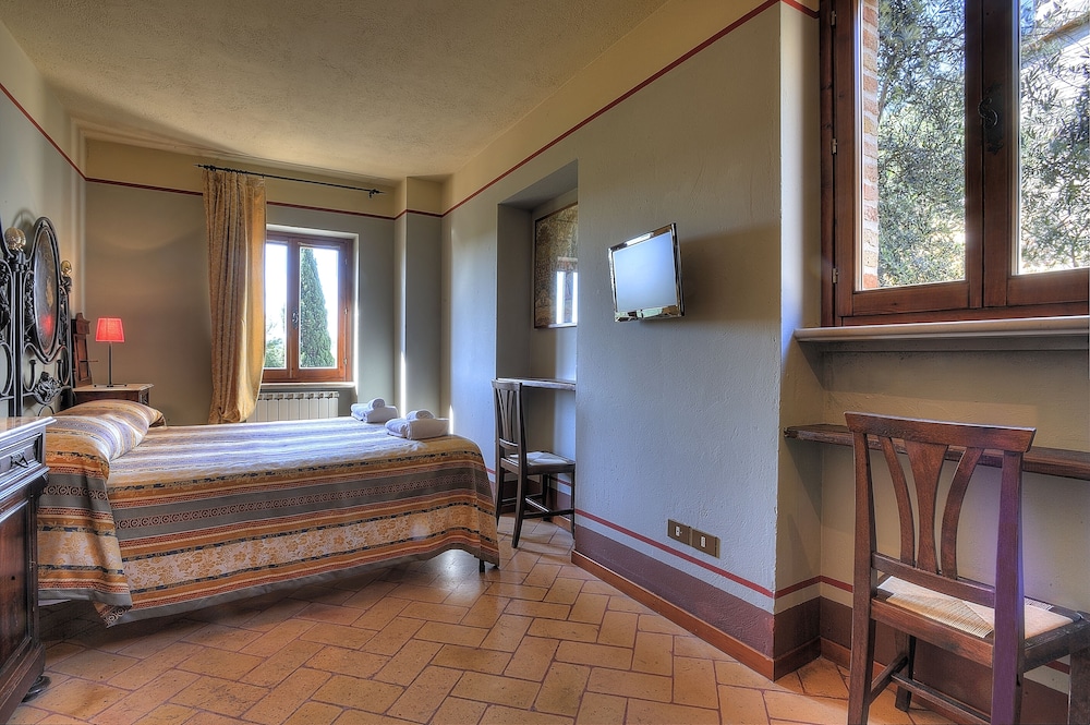 Albergo Diffuso Borgo Montemaggiore 43/63