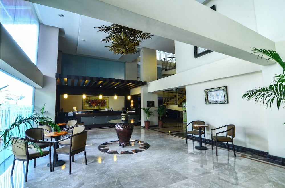 Losari Roxy Hotel Kt 6/20