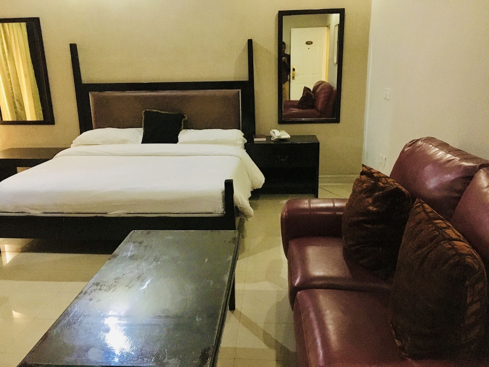 Georgetown Hotels Apartments & Suites 24/68