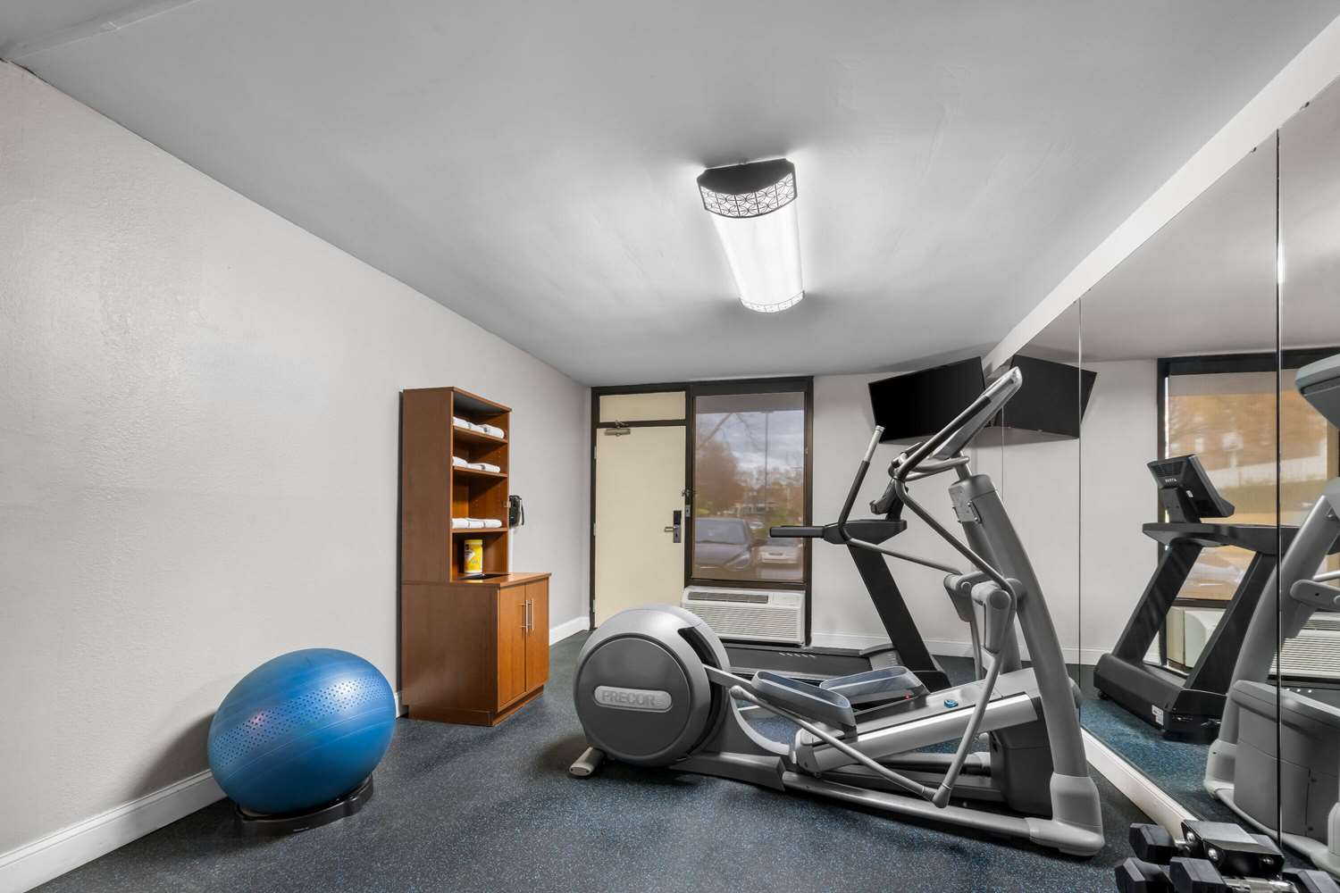 Days Inn By Wyndham Raleigh Midtown 51/60