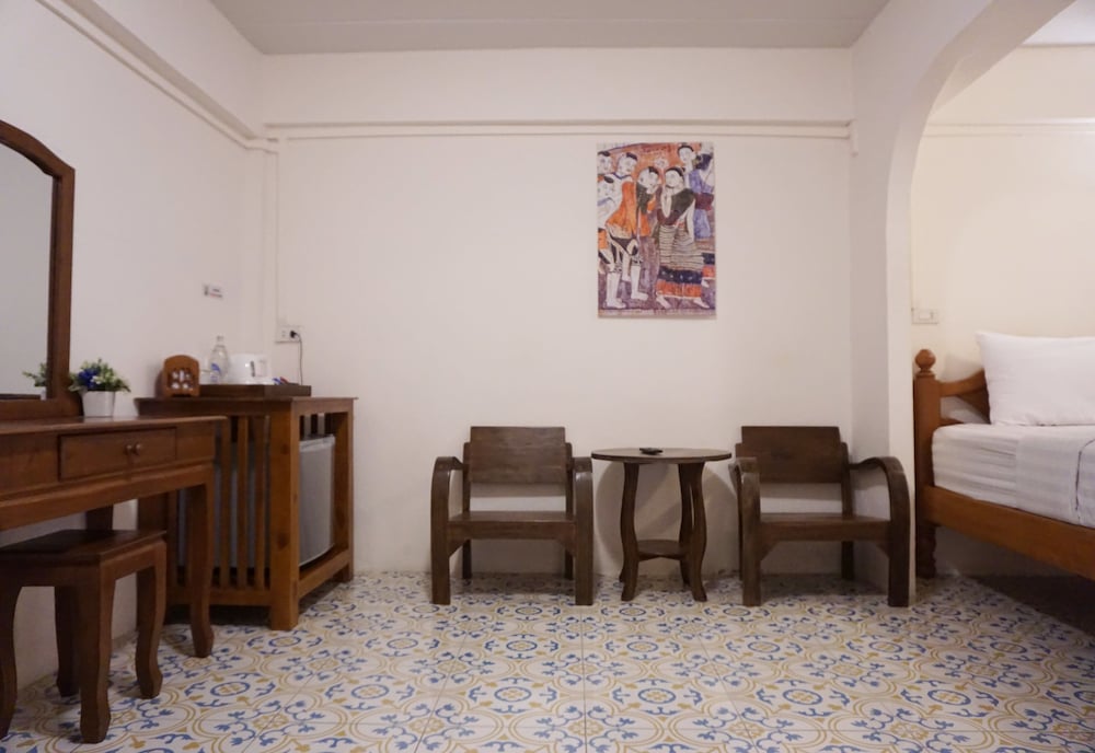 Nan Lanna Hotel 9/25