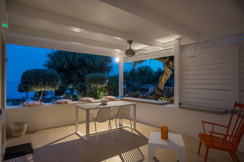 Mareggio Exclusive Residences And Suites 35/50