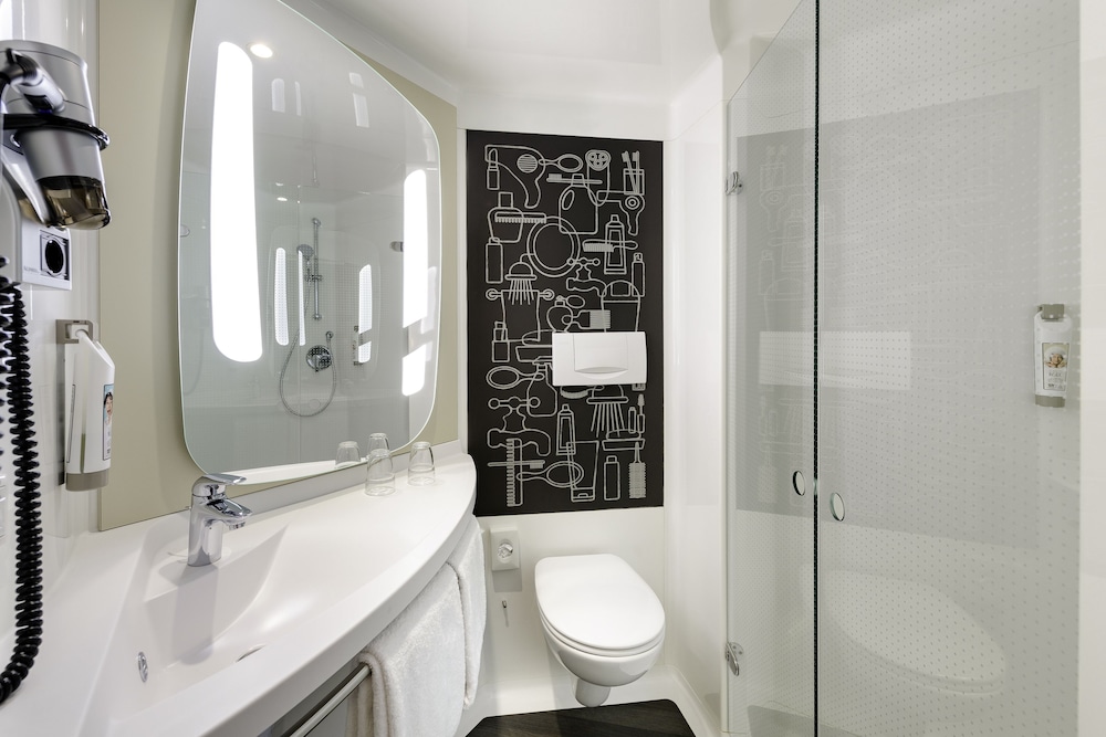 Ibis Glasgow City Centre Sauchiehall Street 46/50