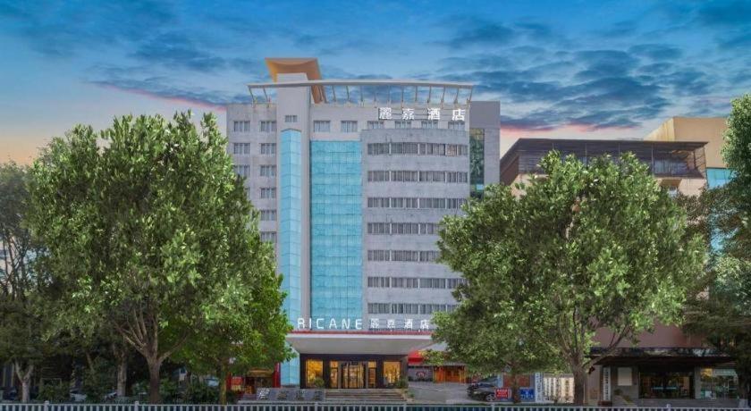 Lavande Hotel (Ganzhou Golden Plaza) 9/56