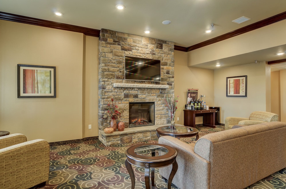 Cobblestone Inn Suites Eaton Co 49/72