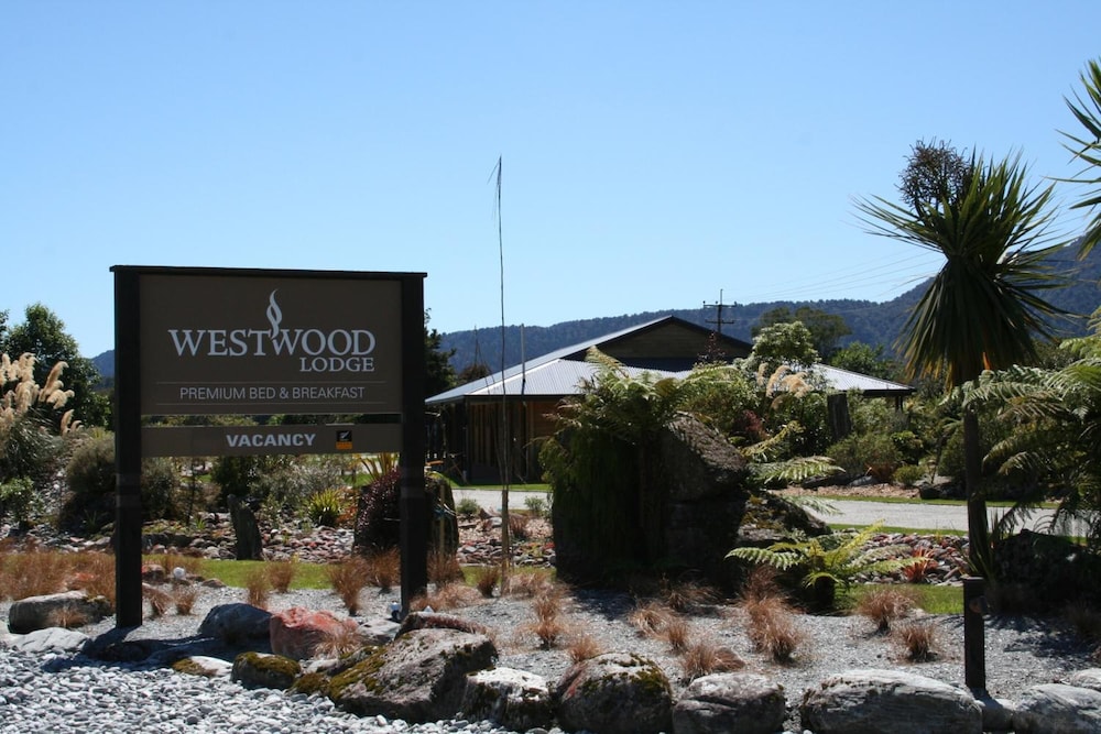 Westwood Lodge 1/40