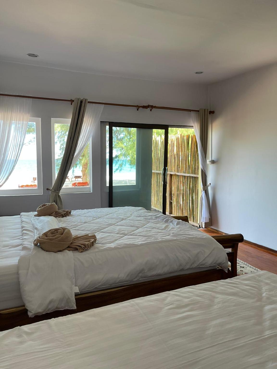 Room, Beach Front, Ocean View