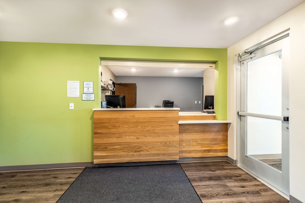 Woodspring Suites Riverside Norco 2/49