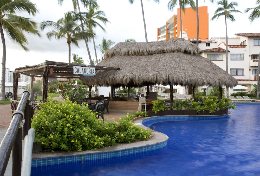 Plaza Pelicanos Grand Beach Resorts 60/65