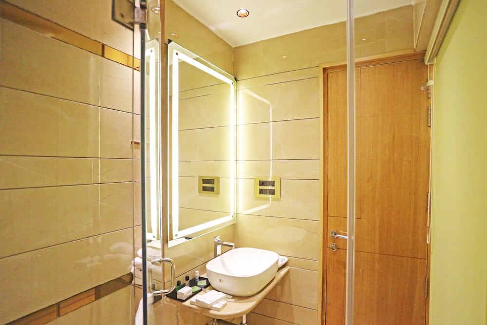 The Jrd Luxury Botique Hotel 59/64