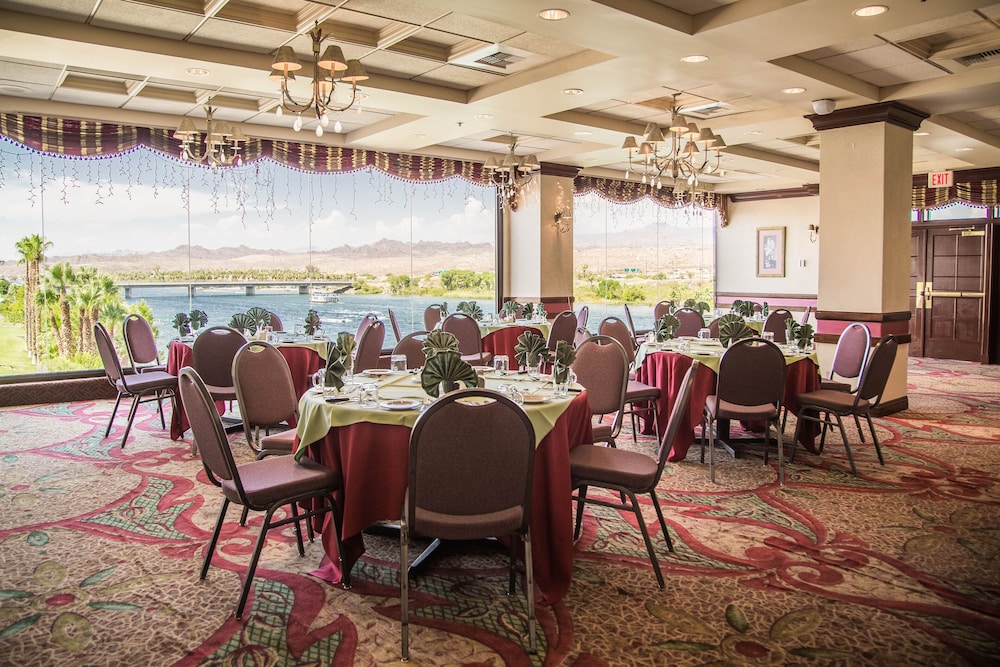 Don Laughlin's Riverside Resort Hotel & Casino 32/43
