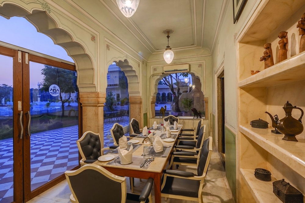 Chomu Palace Hotel 40/50