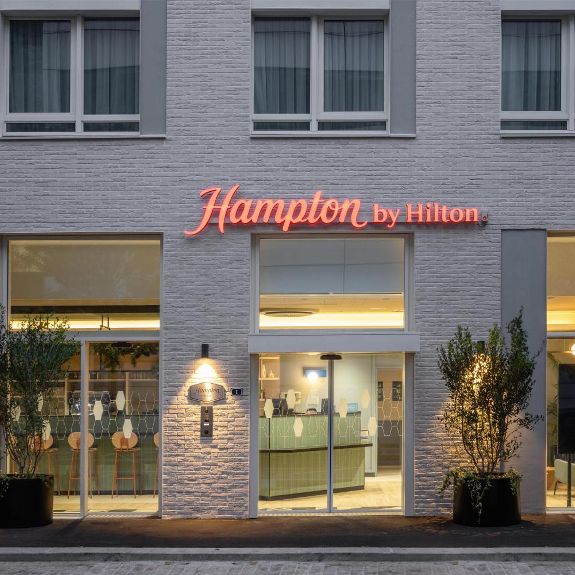 Hampton by Hilton Paris Saint Ouen 1/50