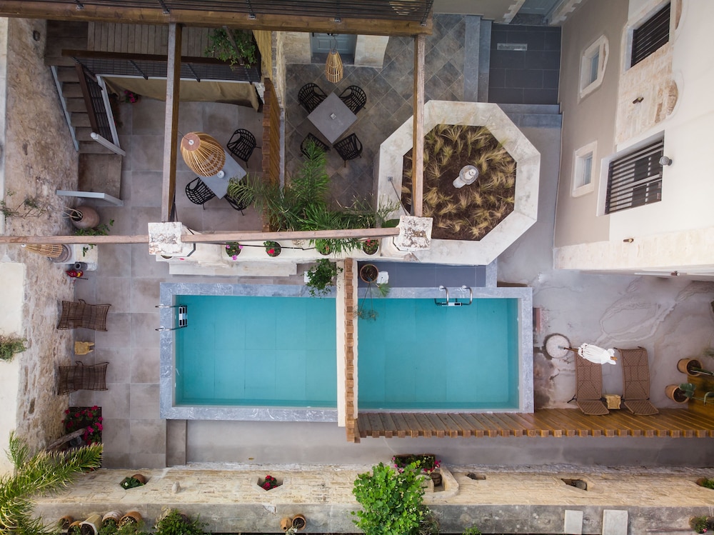 Casa Vitae Hotel 2/50