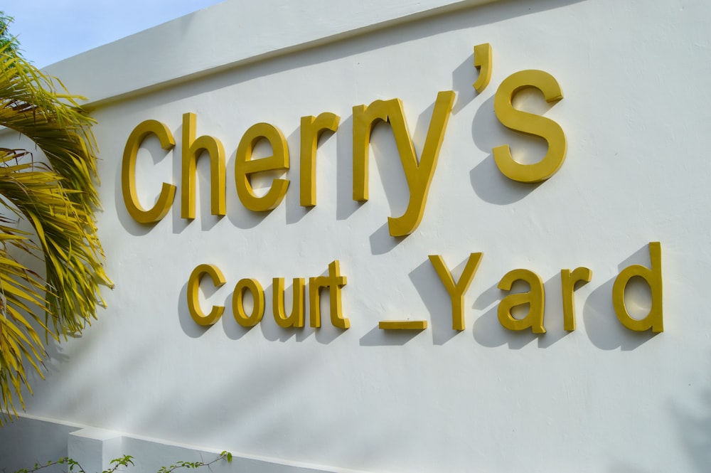 Cherrys Courtyard 5/29