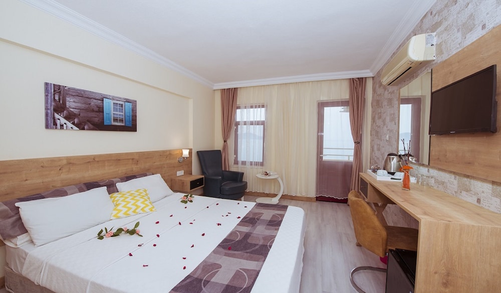 Ibrahim Bey Hotel 7/50
